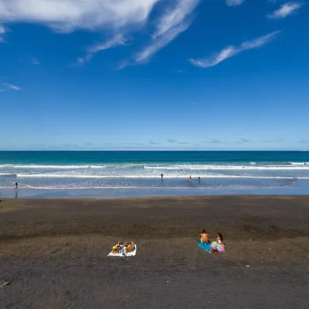 Beachfront In Canteras With Pool * Las Palmas de Gran Canaria